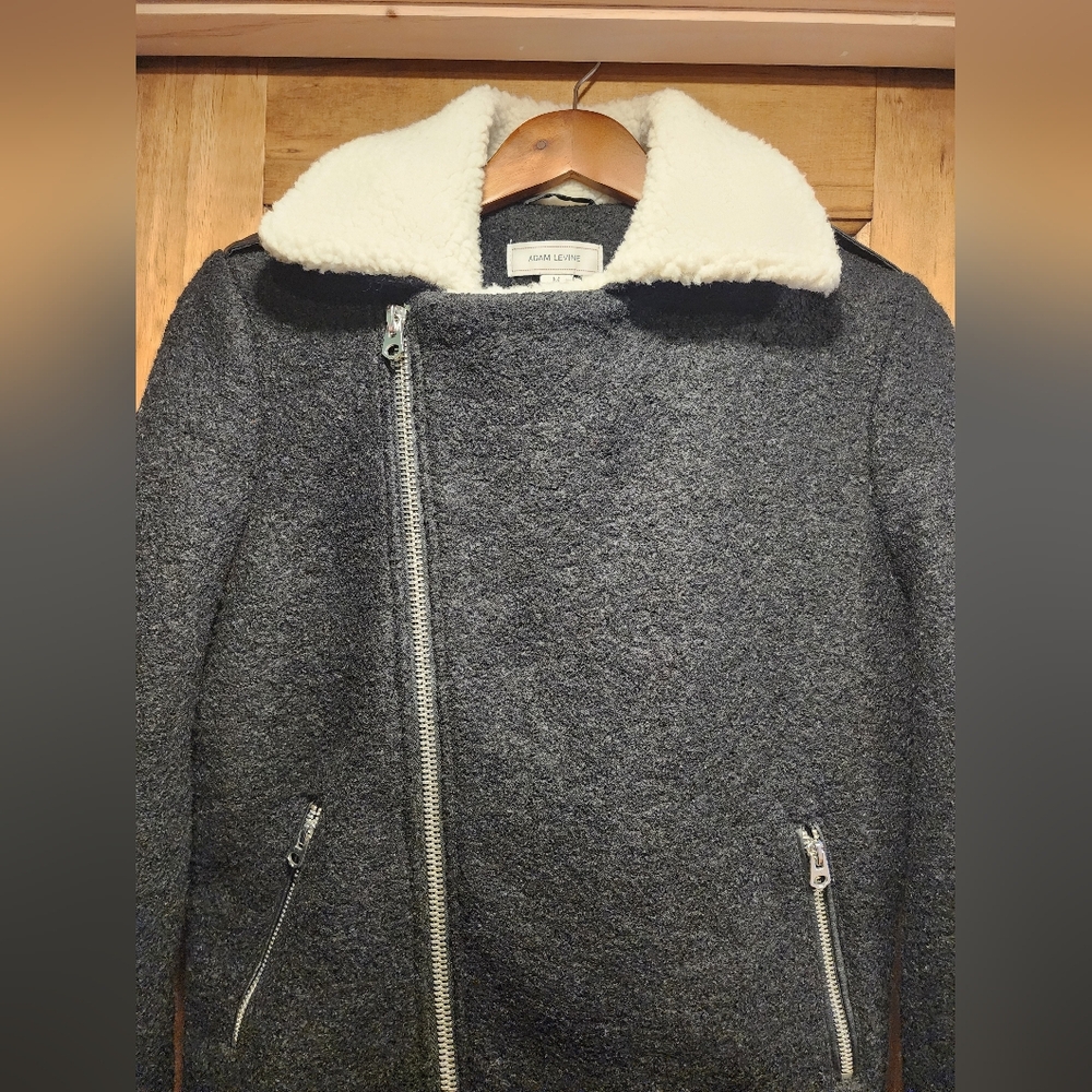Adam Levine Black Jacket with Cream Sherpa Collar - Picture 6 of 6